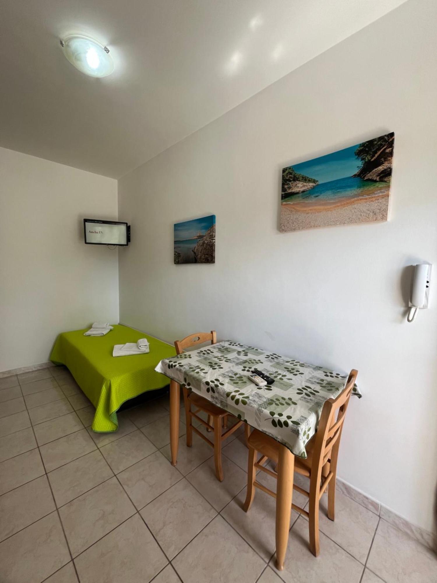 Villa Angela Case Vacanza เวียสเต ภายนอก รูปภาพ